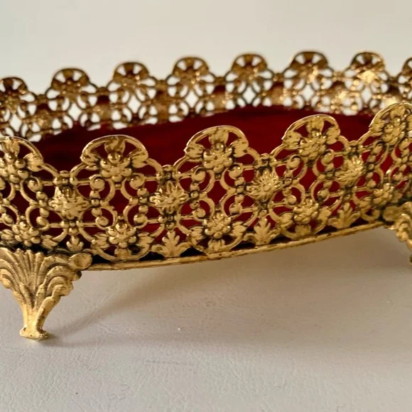 mid century vintage Ornate Gold Color Filigree Metal Stand - Picture 7 of 11